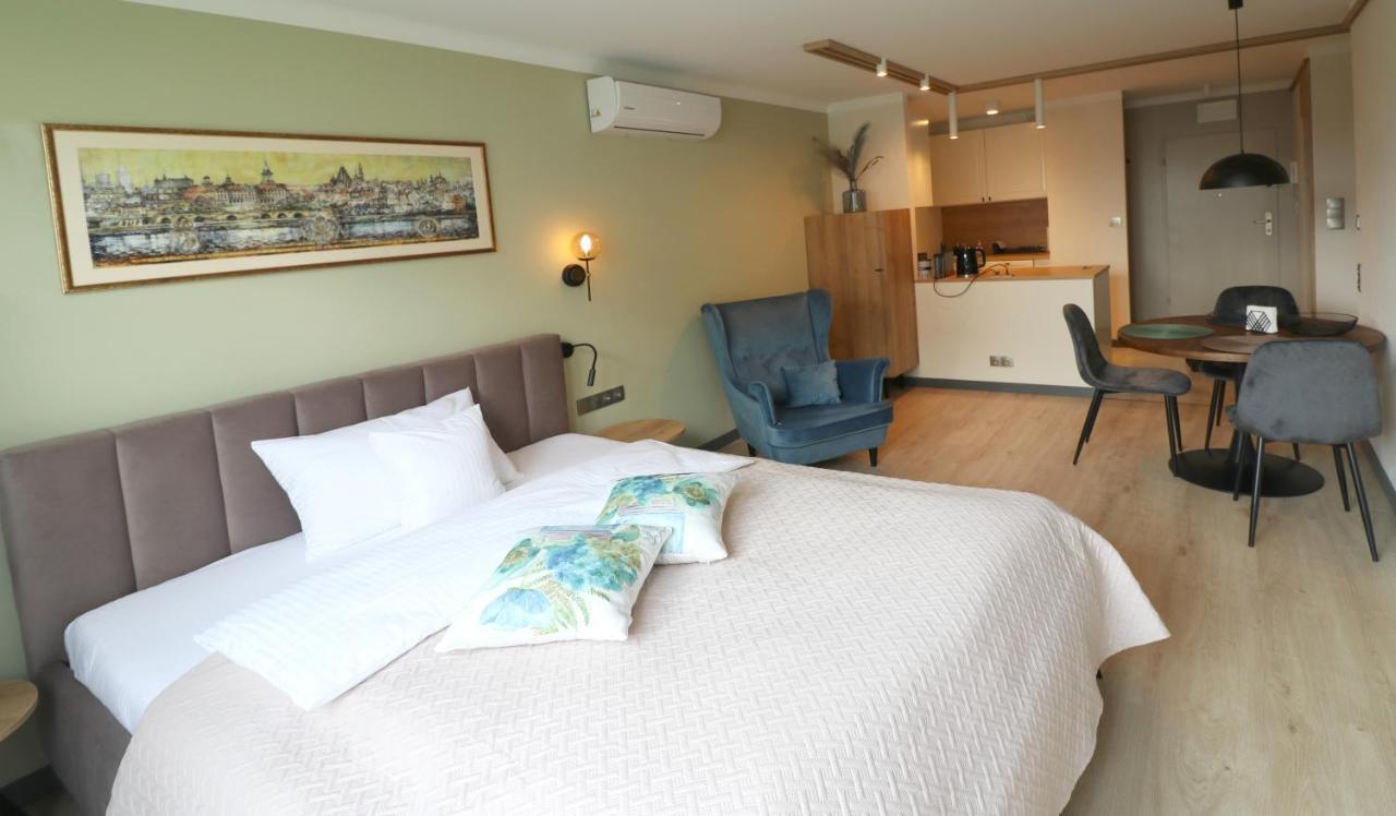 Falcon Apartment Center 3 Krolewska Varsó Kültér fotó